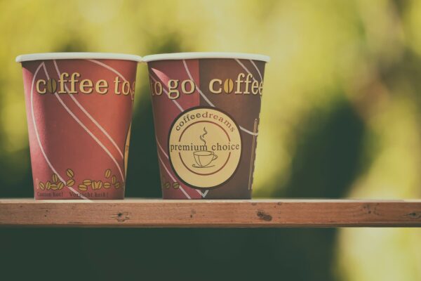 Boost din branding: Kaffekopper med logo som din nye markedsføringsstrategi