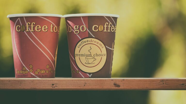 Boost din branding: Kaffekopper med logo som din nye markedsføringsstrategi